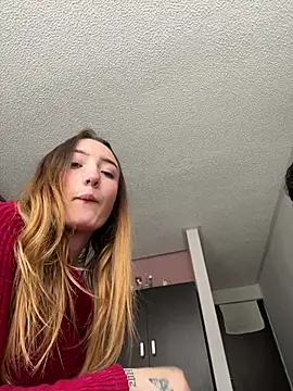 Chat XXX en directo de Valery_Salmons