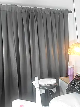 Angel_PervのライブXXXチャット