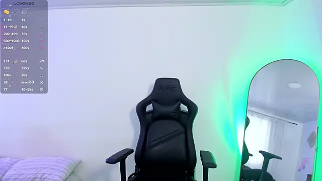 Živý XXX chat karlie02_