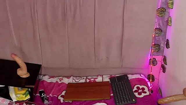 XXX chat uživo modela Alysrous_Mar