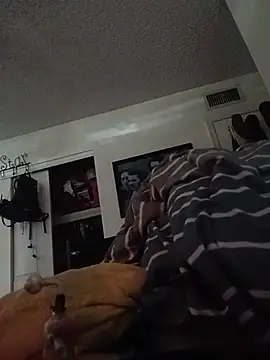 Pokazy przed kamerką – crazycam619