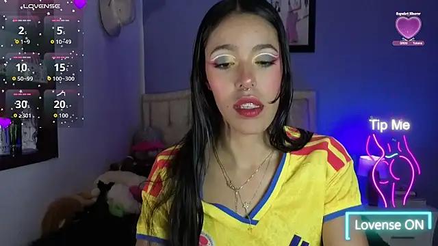 stephania_t's Live XXX Chat