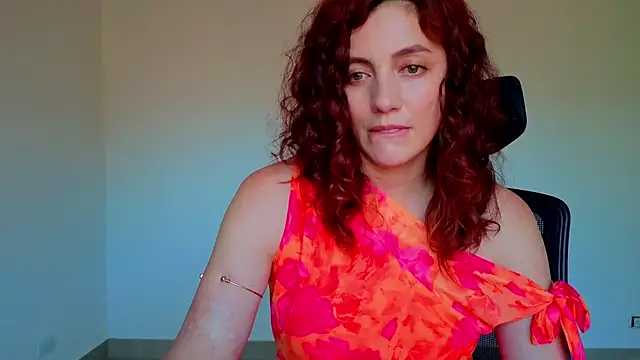 XXX chat uživo modela Mala_Bad