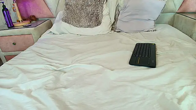 Zoelucas Webcam Show