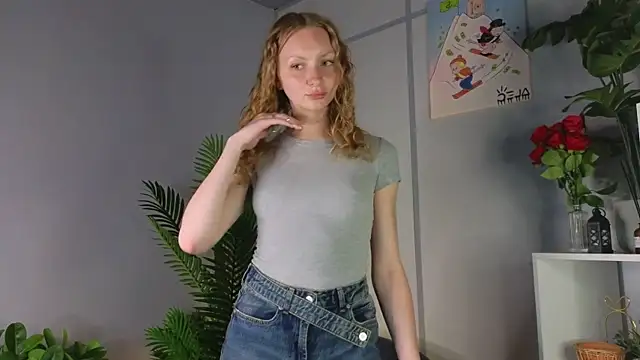 Chatroom XXX en direct de CariePhimsoutham