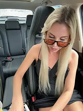 LisaMurr's Live XXX Chat