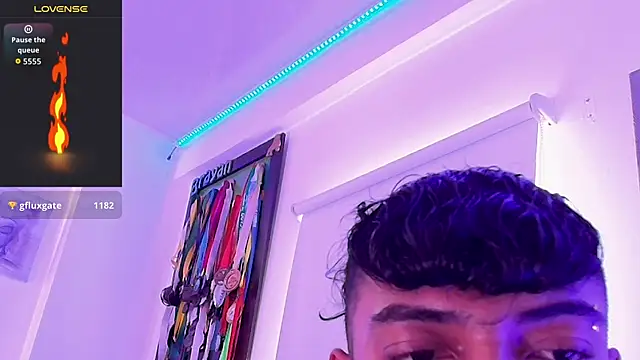 Bryan_robayo5のライブXXXチャット