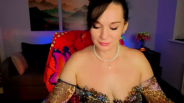 Sofia_Ford 라이브 XXX 채팅