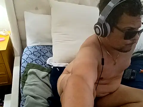 Electriboy90 webcam show