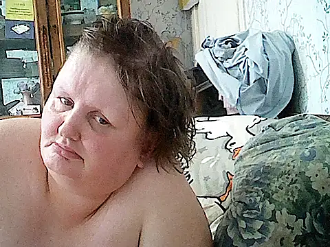 nataly4560 Adlı Modelin Canlı XXX Sohbeti