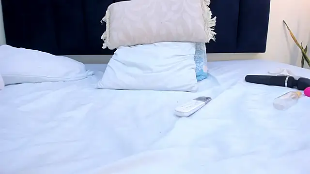 mayaevansmg 라이브 XXX 채팅