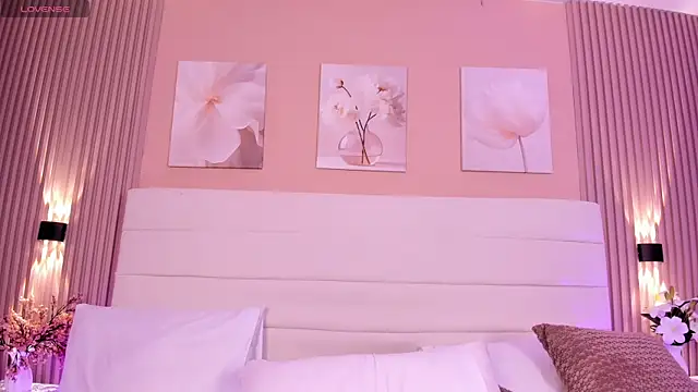 LisaLain Adlı Modelin Canlı XXX Sohbeti