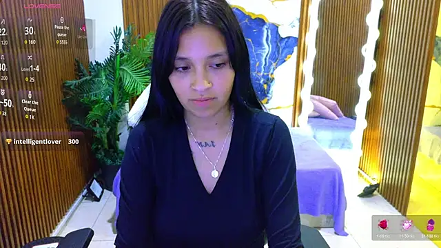 Corall_tay1's Live XXX Chat