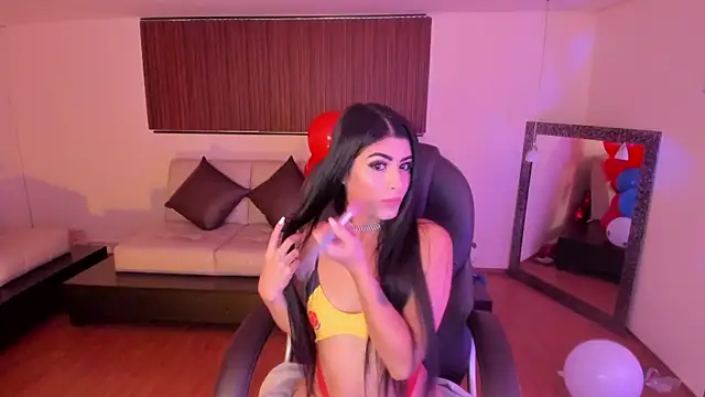 lunaalynch live XXX chat