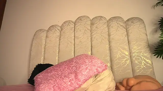 pocahotass_11 라이브 XXX 채팅