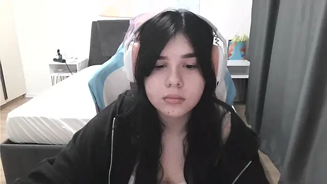 LunarMian Live XXX chat