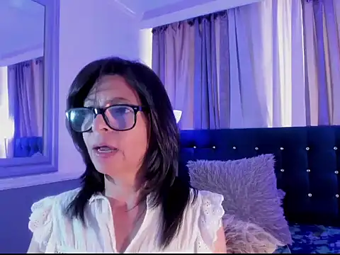 Chatroom XXX en direct de lena_gray