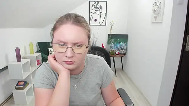 Chatroom XXX en direct de IrenneBates