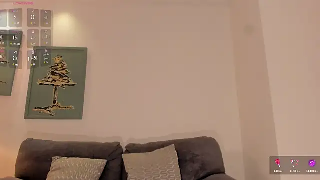 MiaFarrell_ Live XXX Chat