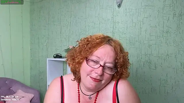 Chat XXX en directo de Fara_Flutte