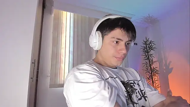 Giordano_Russo Chat XXX in diretta