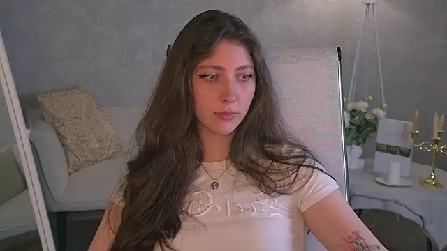 Mary_Miiller Chat XXX in diretta