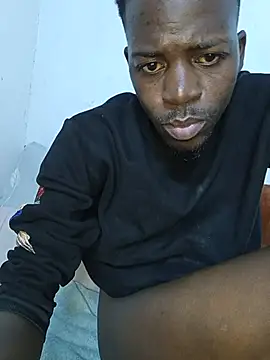 Chat +18 de Choco_Boy_Big_Dick ao vivo