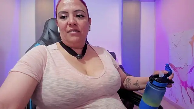 Sammy_owens_ live XXX chat