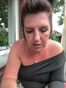 NatiLove35 – Live XXX-chat