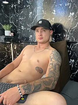 Alexander_ferre's Live XXX Chat