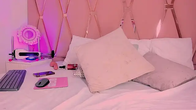 Chat +18 de madyjames ao vivo