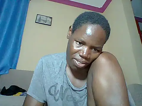 Blacksexyqueen24's Live XXX Chat