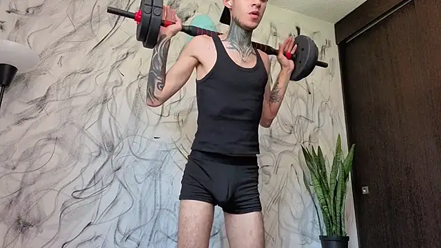 Arteemiiisn Live XXX chat