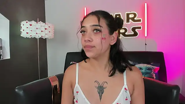 foxy_hannah live XXX chat