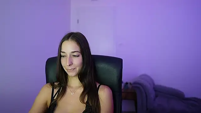 Crystalbrunette18 现场XXX聊天