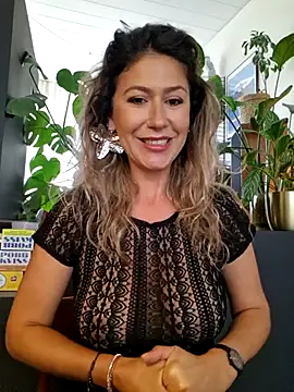 CelynaRoss Live XXX-Chat