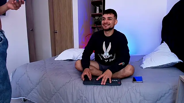 Czat XXX na żywo – Two_sinzXX
