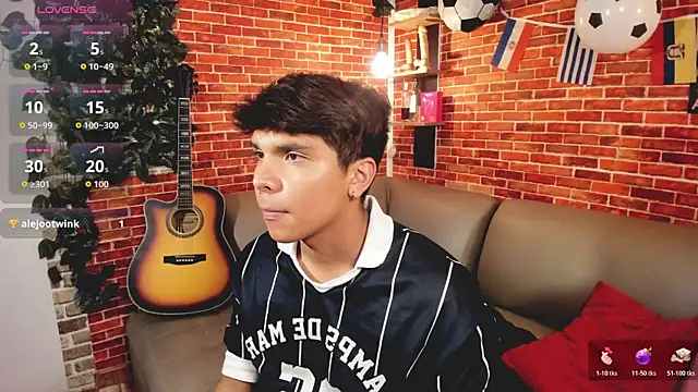 Thiago_Kozak 现场XXX聊天