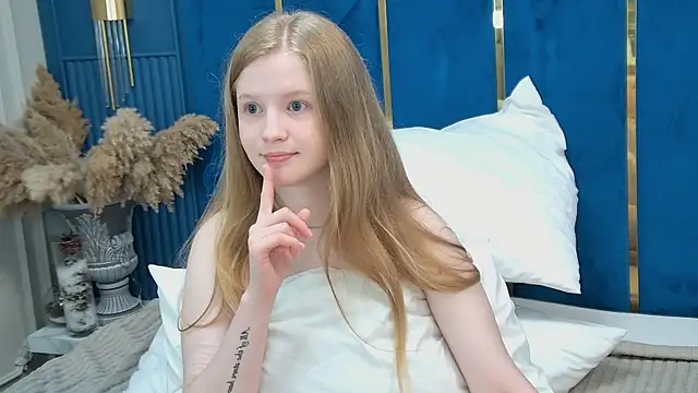 LilianHowards élő XXX-chatje