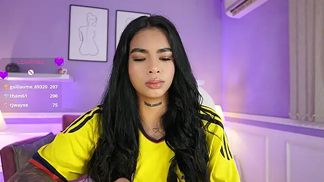 MeganLowell Adlı Modelin Canlı XXX Sohbeti