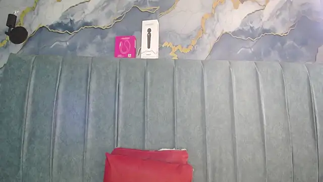 Megara_25's Live XXX Chat