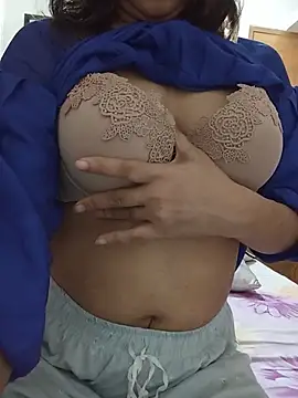 Czat XXX na żywo – Tanha18
