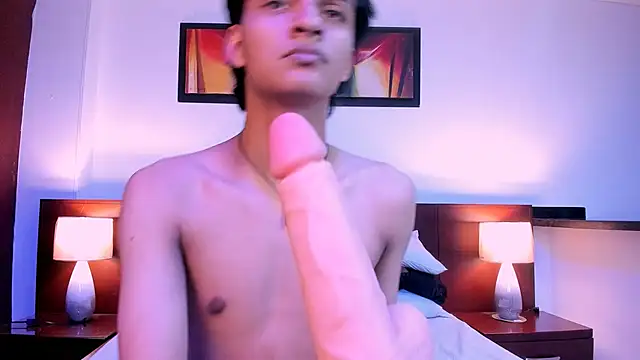 SahirCharm Chat XXX live