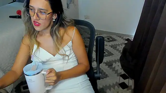 Živý XXX chat francesca__ross