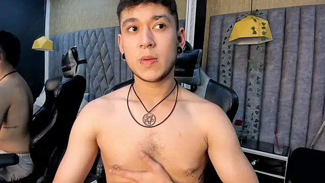 MarkLaurens Chat XXX live