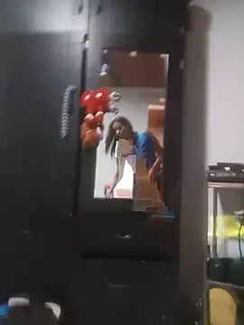 Chat +18 de LunaArias ao vivo