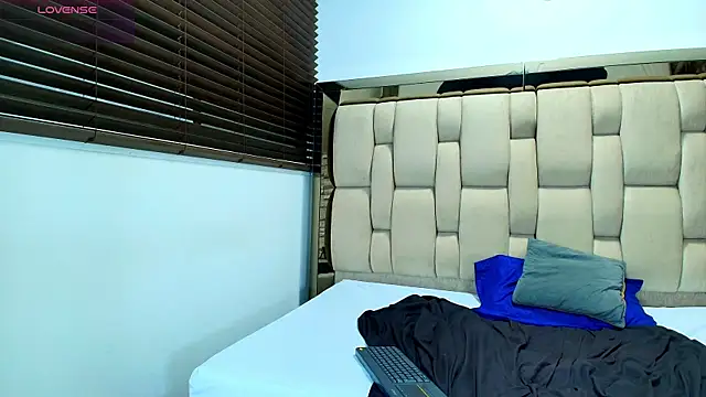 XXX chat uživo modela Carolynfoster_