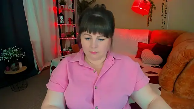 CrystaalStaar's Live XXX Chat