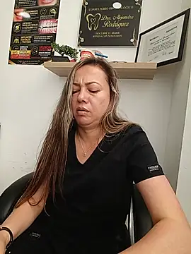 Chat +18 de _Dentist-Madisson_04 ao vivo