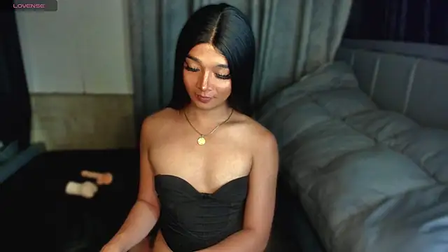 TrinityFucksYou's Live XXX Chat